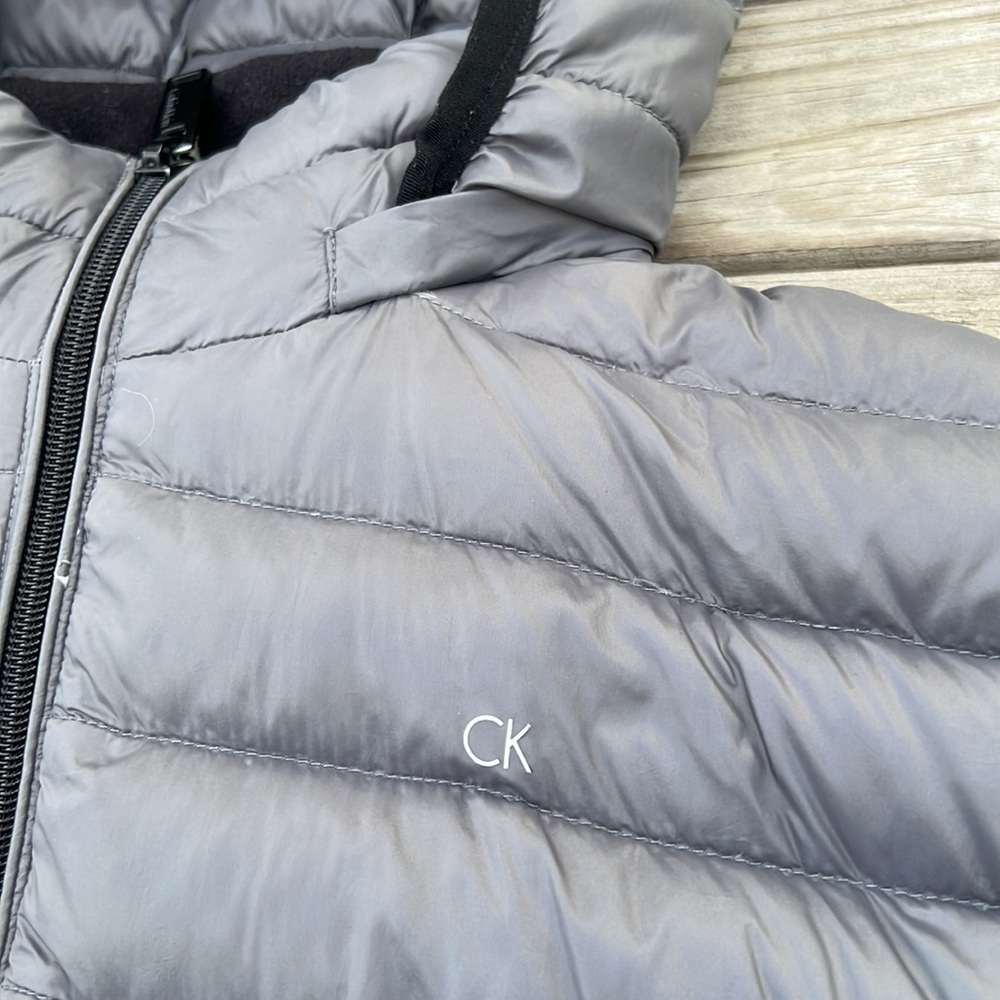 CALVIN KLEIN - Picture 7 of 8
